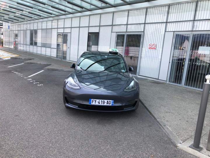 Profitez de transports médicaux conventionnés en toute discrétion